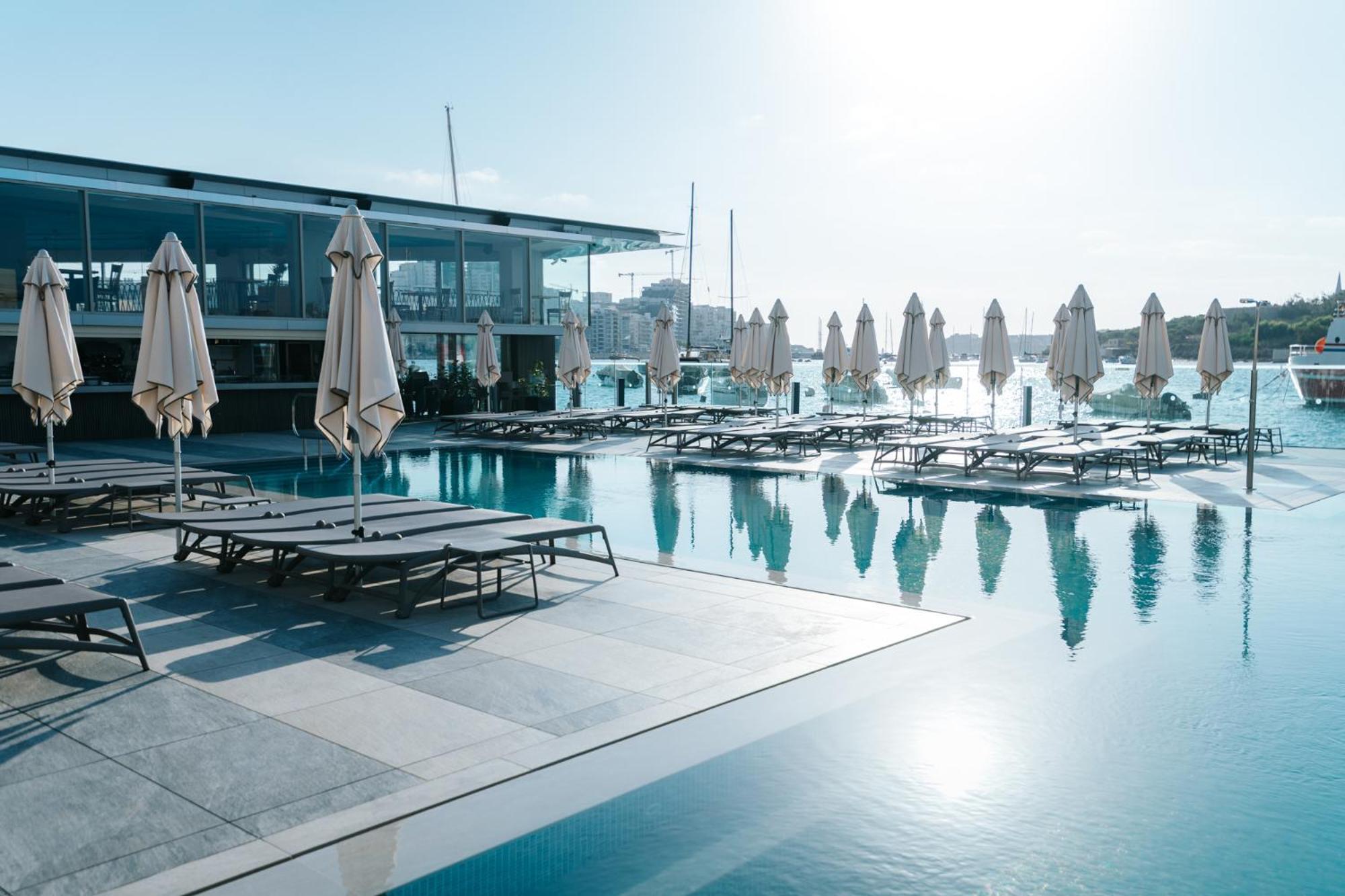 Blubay Apartments By St Hotels Gzira Экстерьер фото